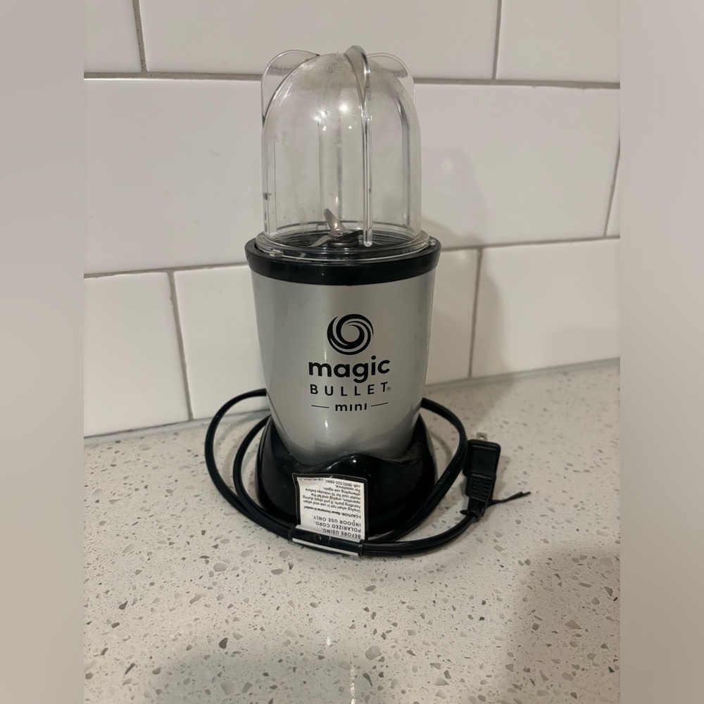 Mini Magic Bullet. Works great